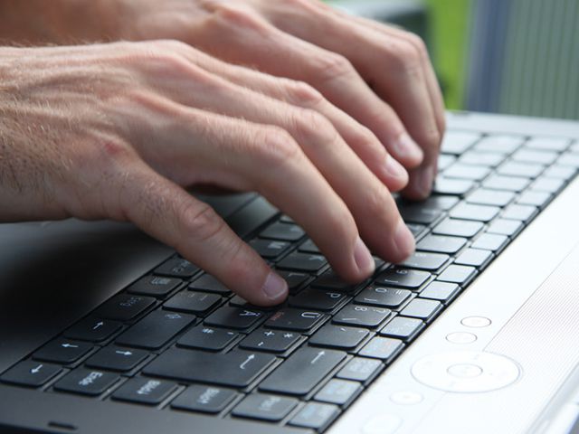 インタラクティブホワイトボードが切り拓く未来のビジネス革新と無限の可能性
